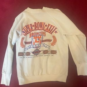 Classic Broncos Super Bowl XXII Sweater